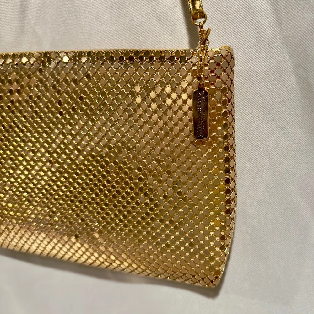 Vintage Whiting & Davis Gold Chainmaille Clutch Purse - Picture 2 of 4